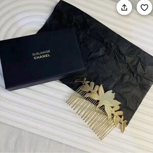 CHANEL Sublimage Gold Hair Comb New with Box Rare Collectible Accessory